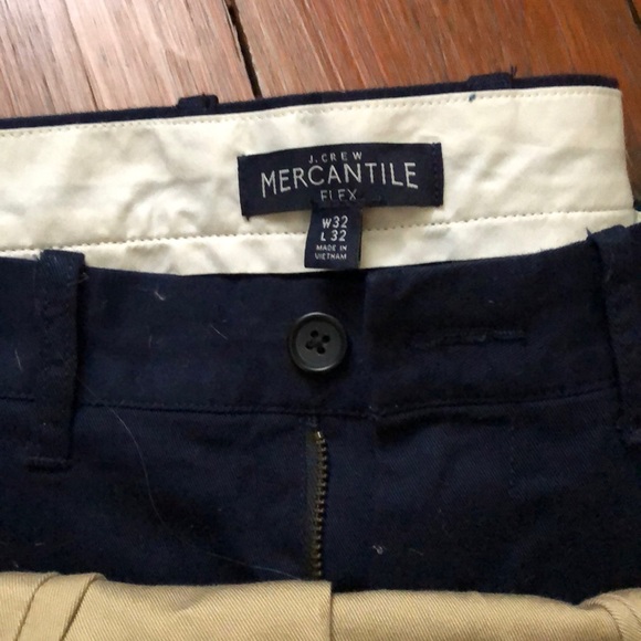 Men’s J Crew Chinos - Picture 3 of 3